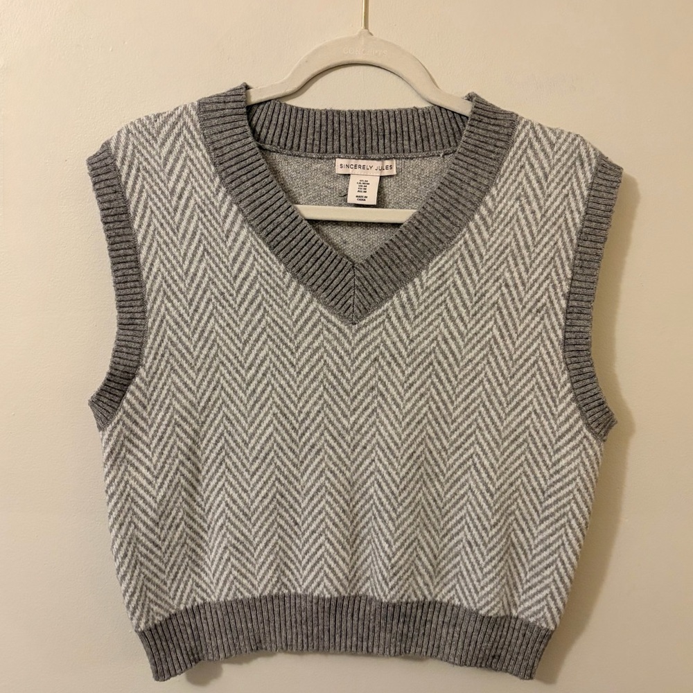 Sincerely Jules Light Gray and White Herringbone V-Neck Sweater Vest